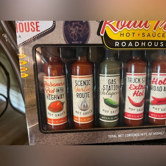 NIB Road Trip Hot Sauce (7) Pack of Hot Sauces - Picture 2 of 10
